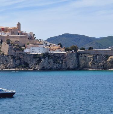 Средиземноморски круиз с 3 дни в Рим, Марсилия, Барселона, Ибиса, Палермо, Савона 01.10.2026