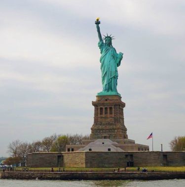 Круиз САЩ и Канада - Раждането на две нации - от Торонто до Ню Йорк 08.09.2026