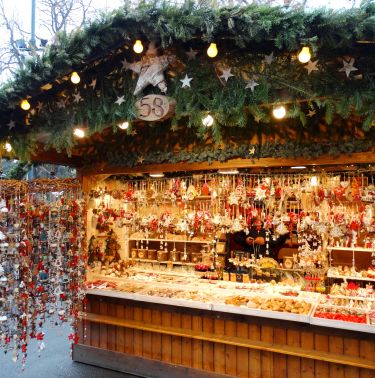 Речен круиз по Дунав през декември до Австрия, Унгария и Словакия